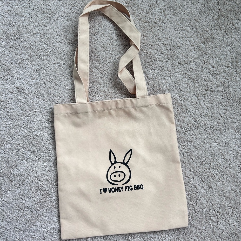 Free with purchase) I love honey pig tote bag